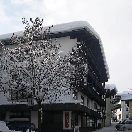 酒店 Austria 3*